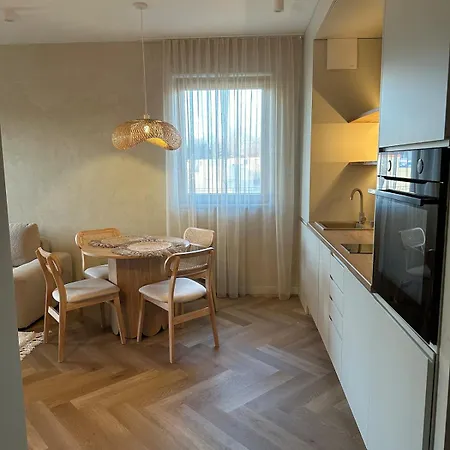 Apartment Balinese Style